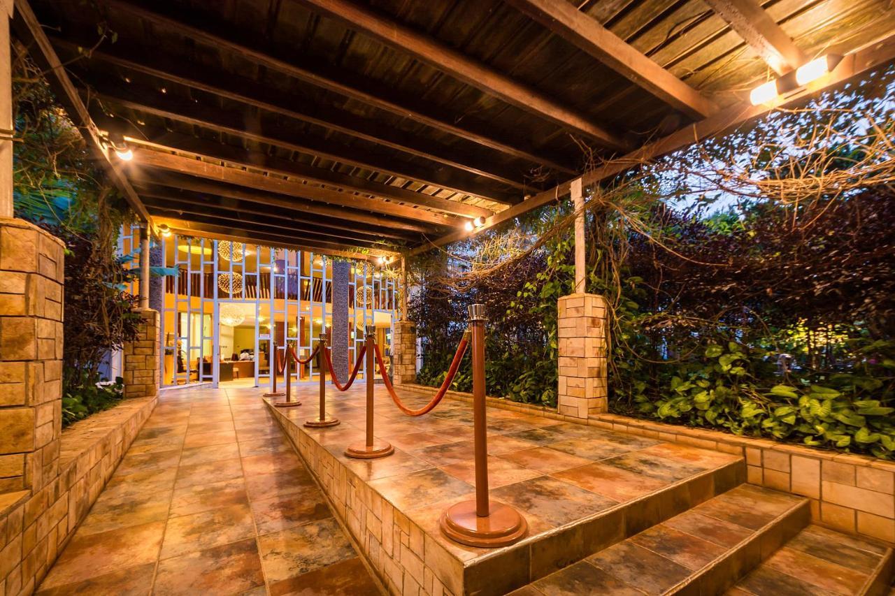 Imperial Heights Hotel, אנטבה מראה חיצוני תמונה